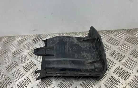 BMW 7 G11 G12 Air intake duct part 7365631