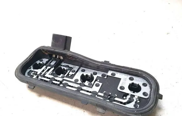 Audi A4 S4 B6 8E 8H Tail light bulb cover holder 8E9945257