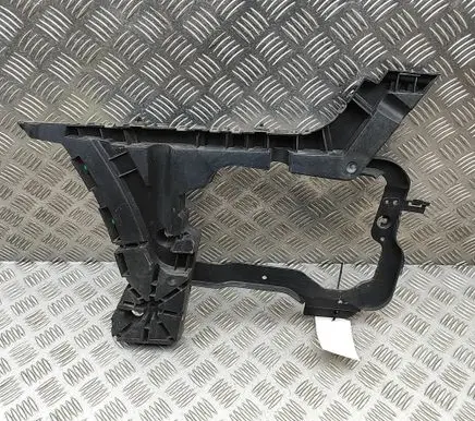 Volvo S90, V90 Rear bumper mounting bracket 31425065