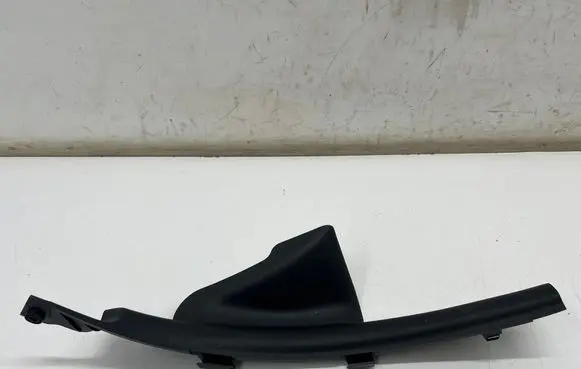 KIA Stinger Rear sill trim cover 85885J5000