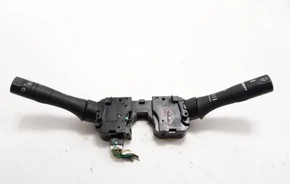 Nissan Micra Hazard light switch NILes1401