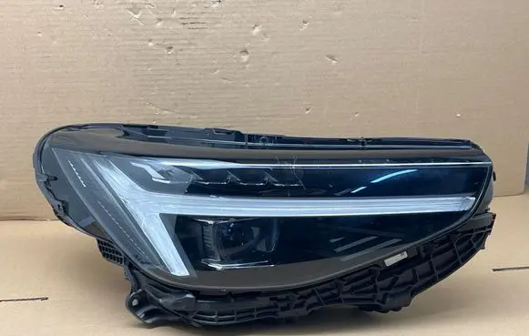 Volvo XC40 Headlight/headlamp 32133832 167500153427