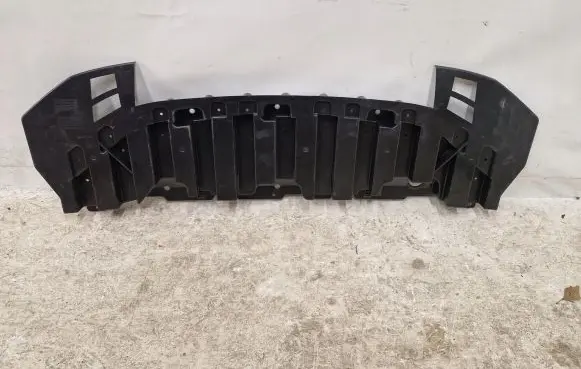 Nissan Leaf II (ZE1) Front bumper skid plate/under tray 