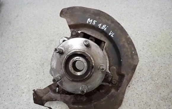 Mazda 5 Front wheel hub spindle knuckle