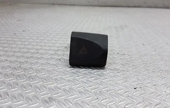 Hyundai Santa Fe Hazard light switch 9379026000