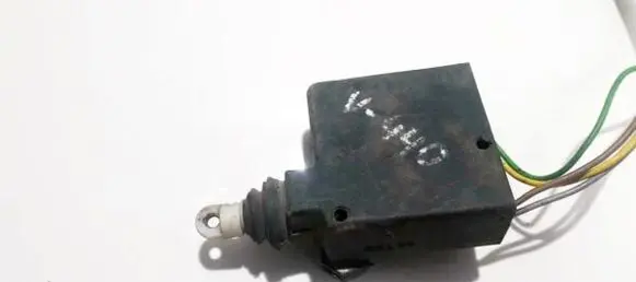 Volvo 440 Central locking motor 