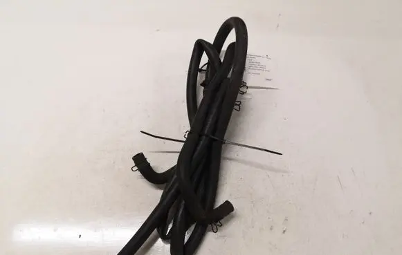 KIA Sorento Headlight washer hose/pipe 