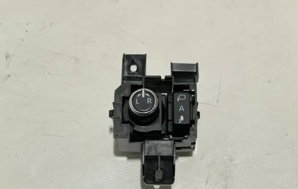 Toyota Highlander XU70 Wing mirror switch A04102212 9410 TH01