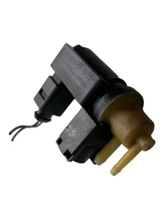 Volvo V40 Turbo solenoid valve 31339808 15T334 70466400