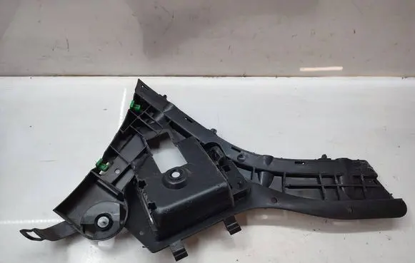 Volvo XC60 Rear bumper mounting bracket 31323764