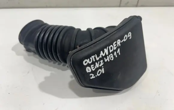 Mitsubishi Outlander Turbo air intake inlet pipe/hose 1502A019 505A423