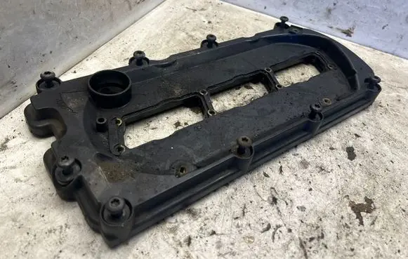 Audi A6 S6 C6 4F Rocker cam cover 059103469
