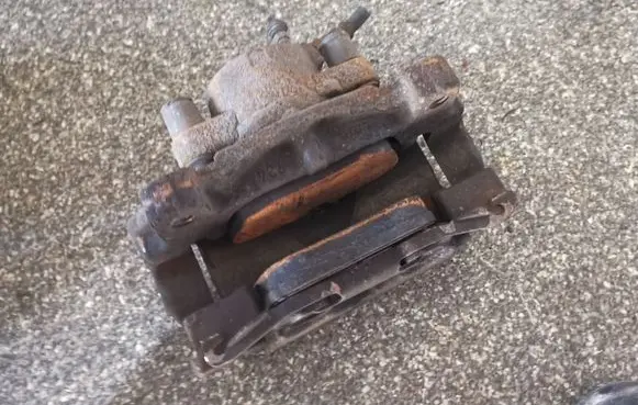 Volvo S60 Front brake caliper