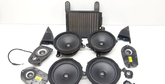 Volvo S60 Audio system kit 30659505 30659527 8676891
