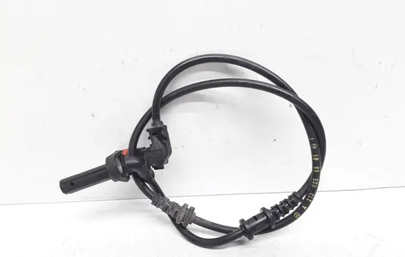 Mercedes-Benz E W212 ABS brake wheel speed sensor A2129050801