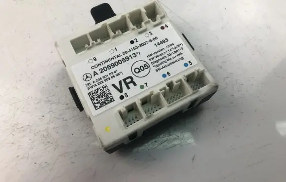 Mercedes-Benz C W205 Other control units/modules A2059005913