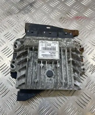 Renault Megane III Engine control unit/module 237100422R R0413B007D 237100120R