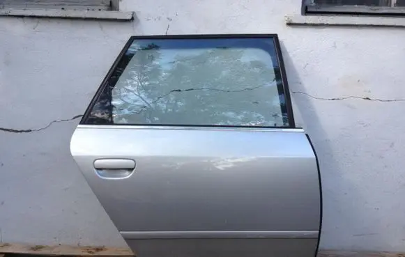 Audi A6 S6 C5 4B Rear door