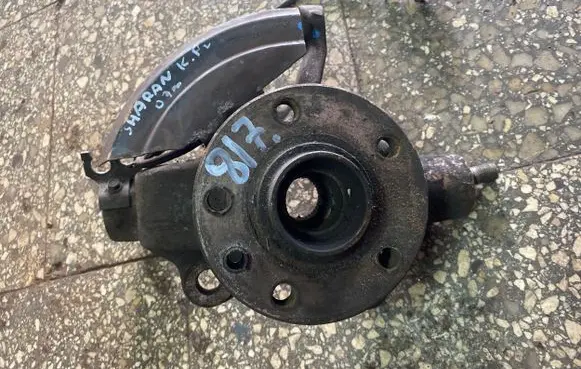 Volkswagen Sharan Front wheel hub
