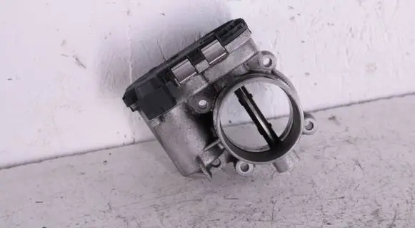 Volvo XC60 Throttle valve 31216665 0280750520
