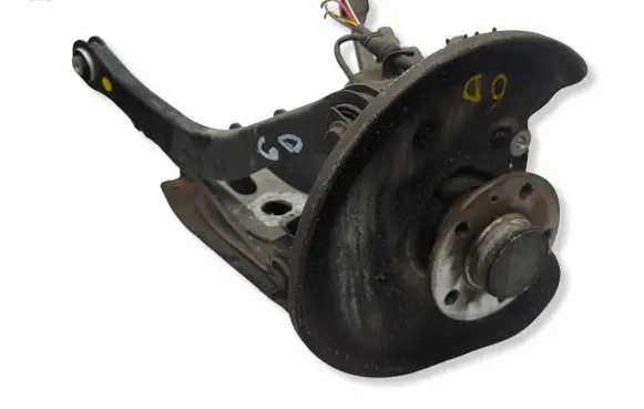 Audi A4 S4 B9 Rear wheel hub spindle/knuckle 8W0505432P 120515 0657161S0042