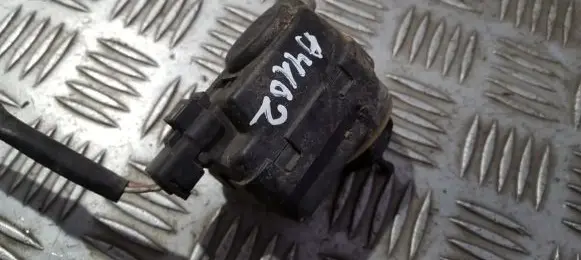 Citroen Xsara Picasso Headlight level adjustment motor 