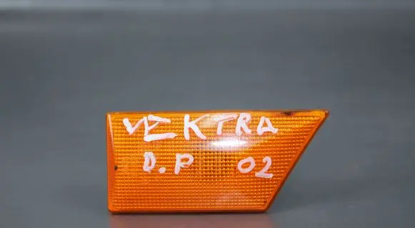 Opel Vectra C Front fender indicator light 09180873