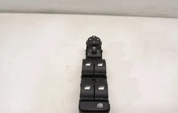 Citroen C5 Aircross Electric window control switch 98319761ZD