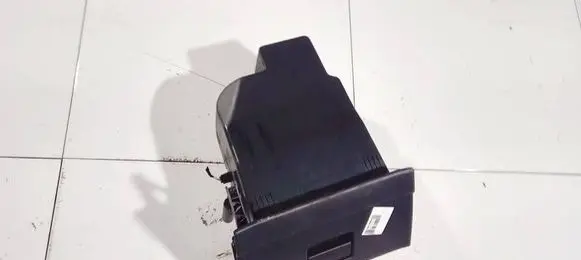 Ford Mondeo MK IV Glove box 7s71a06010 7s71-a06010