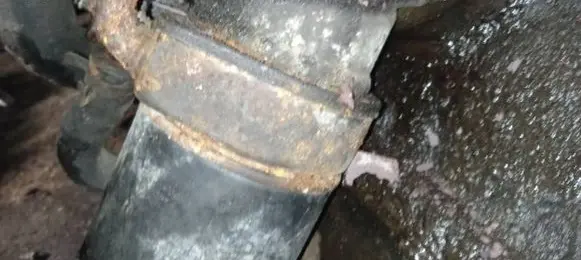 Chrysler Pacifica Engine oil radiator 