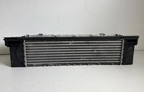 BMW 4 F32 F33 Intercooler radiator 15272311 7618809 M157383