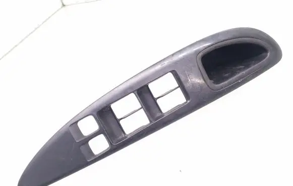 Nissan Primera Front door window switch trim 80951AV700