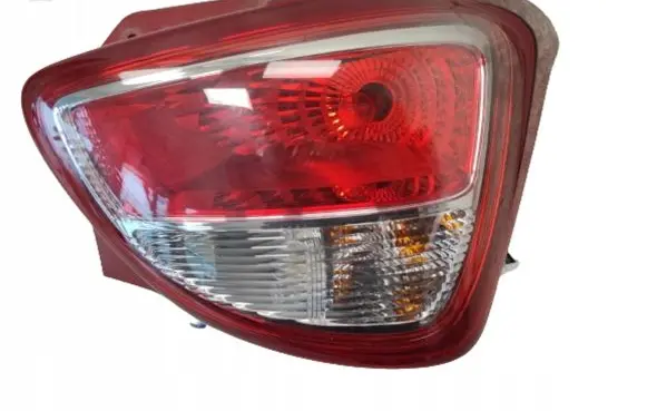 Hyundai i10 Rear/tail lights 92402B9000