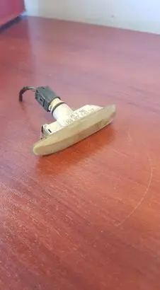 Front fender indicator light