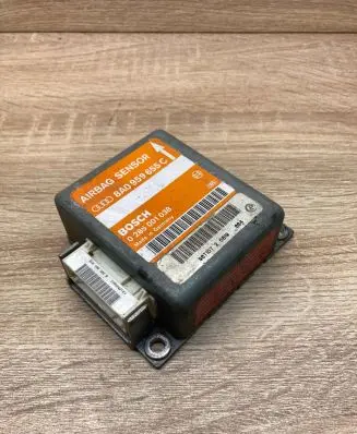 Audi A4 S4 B5 8D Airbag control unit/module 8A0959655C 0285001038