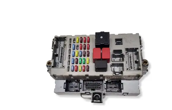 Fiat Punto (188) Fuse module 51744898