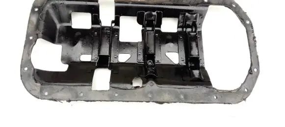 KIA Clarus Oil sump
