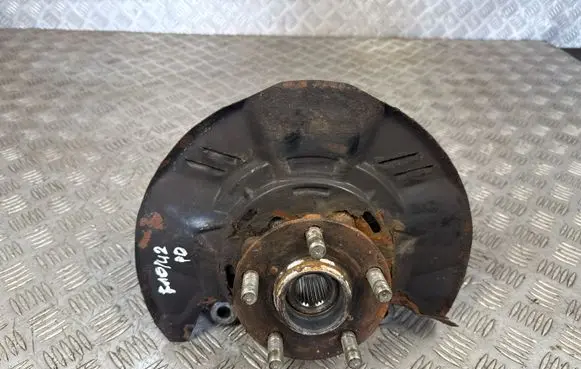 Subaru Forester SH Front wheel hub