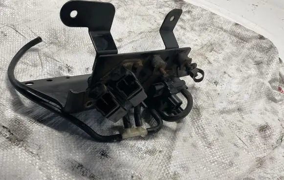 Ford Ranger Valve vacuum 