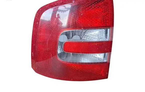 Skoda Octavia Mk2 (1Z) Rear/tail lights 1Z9945095