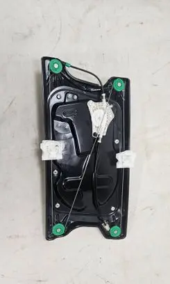 Land Rover Discovery 3 - LR3 Front door electric window regulator 7H2223200CC
