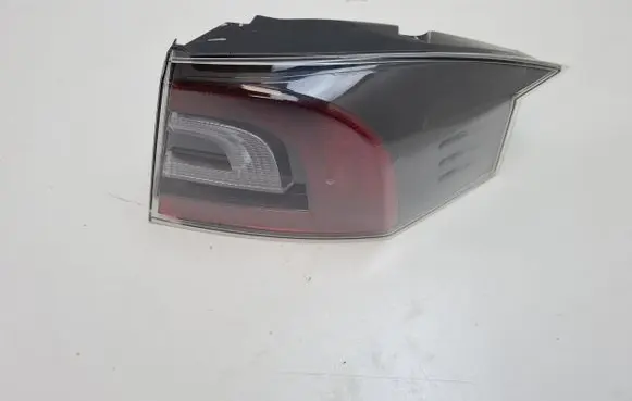 Tesla Model S Rear/tail lights 600592100D