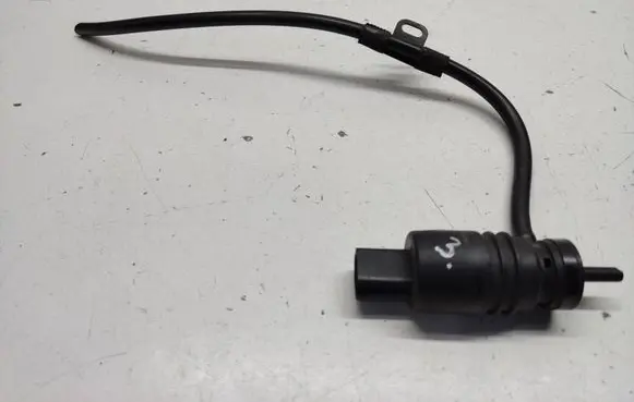 BMW 3 E46 Windscreen/windshield washer pump 8362154 008017