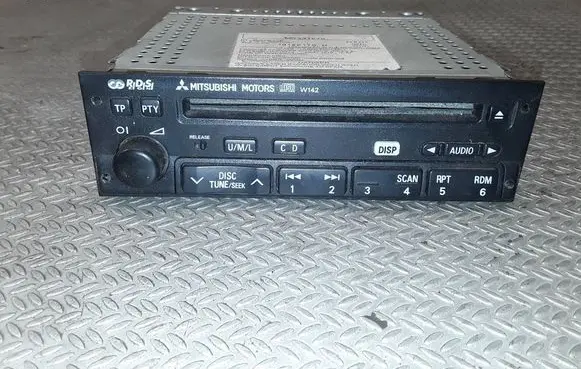 Mitsubishi Pajero Pinin Radio/CD/DVD/GPS head unit MR337279 34W265 1912E170H