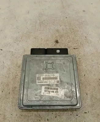 Audi A4 S4 B7 8E 8H Engine control unit/module 03G906018 5WP45552AD 8L0906580