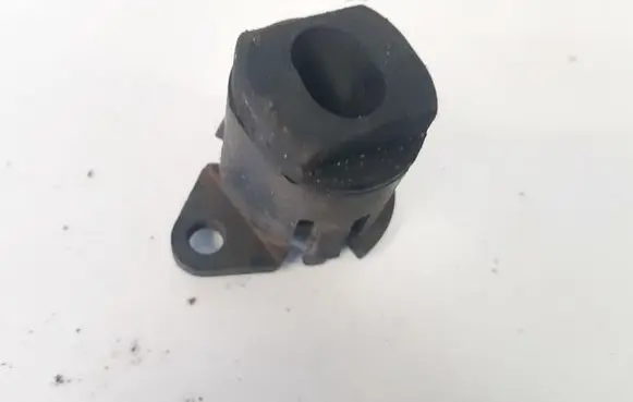 Volvo C30 Radiator mount bracket 30639749