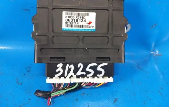 Mitsubishi Outlander Gearbox control unit/module 8631B134