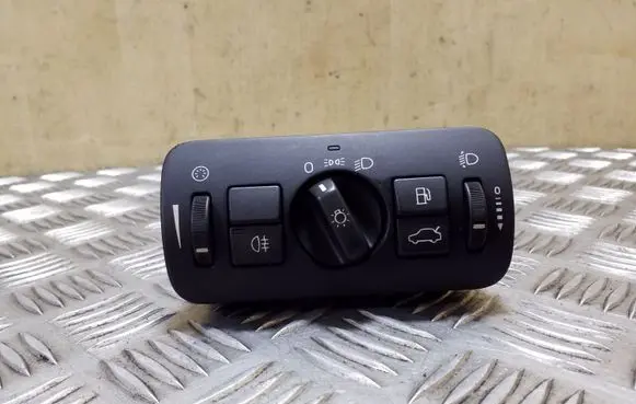 Volvo S60 Light switch 30739413 04066312