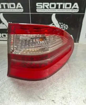 Mercedes-Benz E W211 Rear/tail lights A2118201664