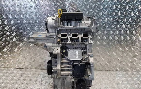 Volkswagen Polo VI Engine S27698232 05C103023C 05C103479